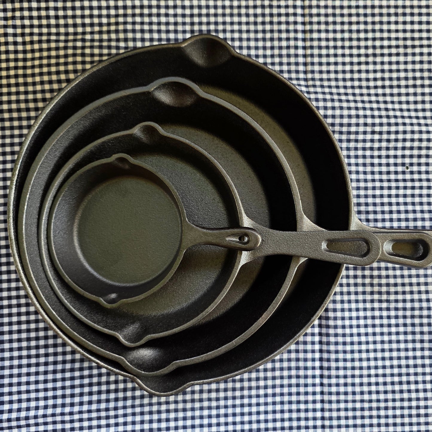 Set de 4 Sartenes de Hierro Fundido