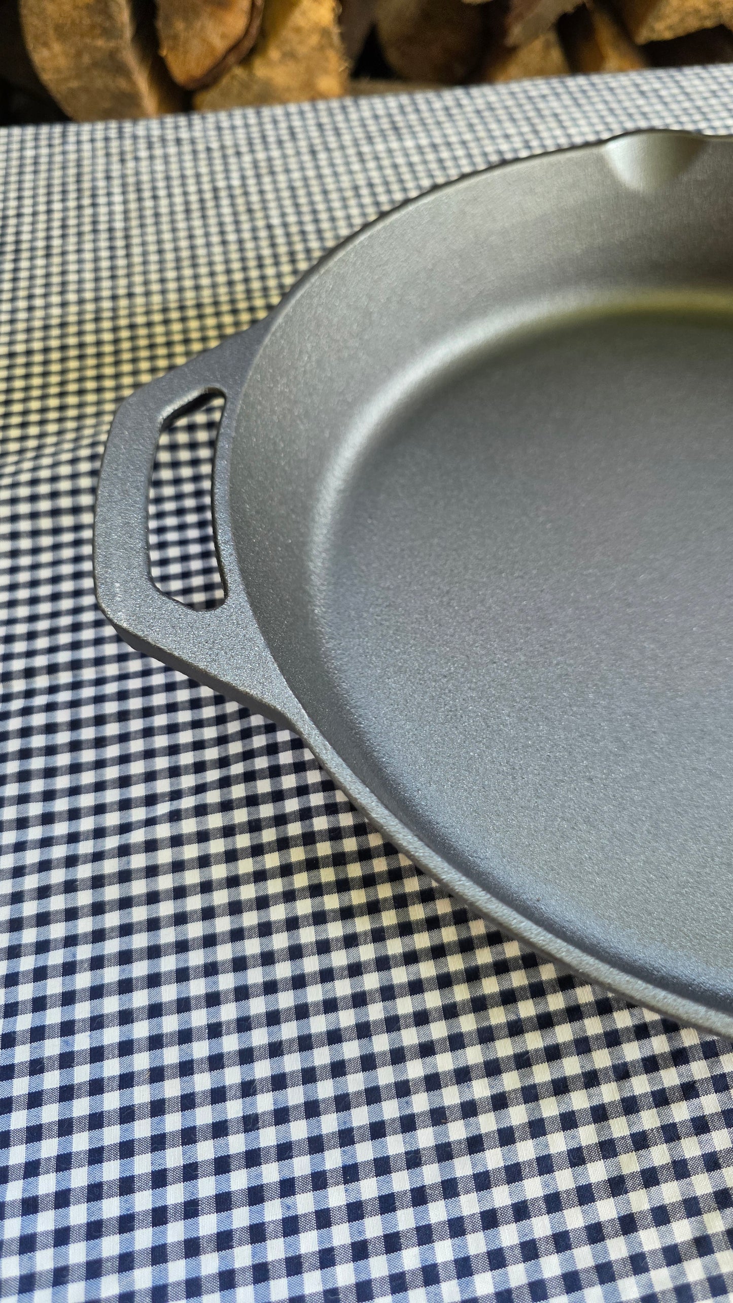 Sartén de Hierro Fundido 30 cm — Poder Culinario para Grandes Creaciones