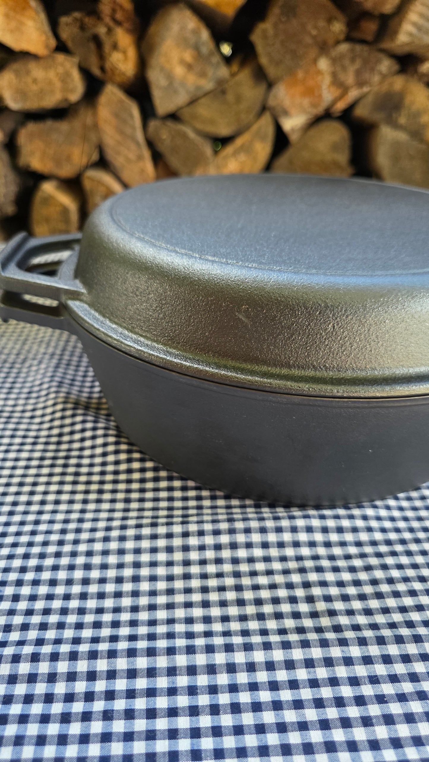 Cacerola Hierro Fundido con Tapa de Sarten