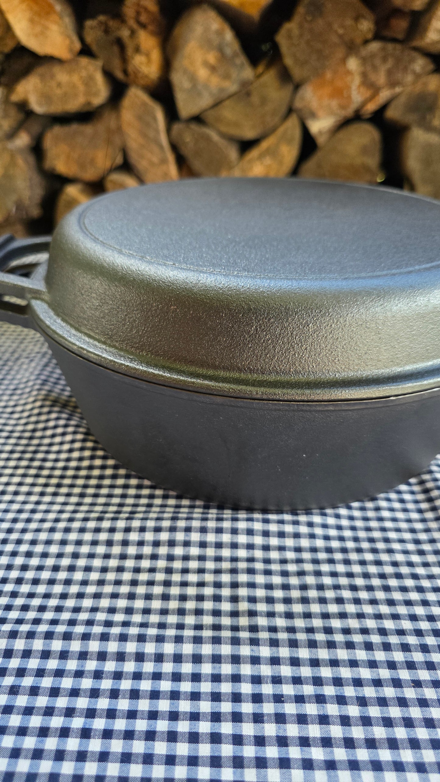 Cacerola Hierro Fundido con Tapa de Sarten