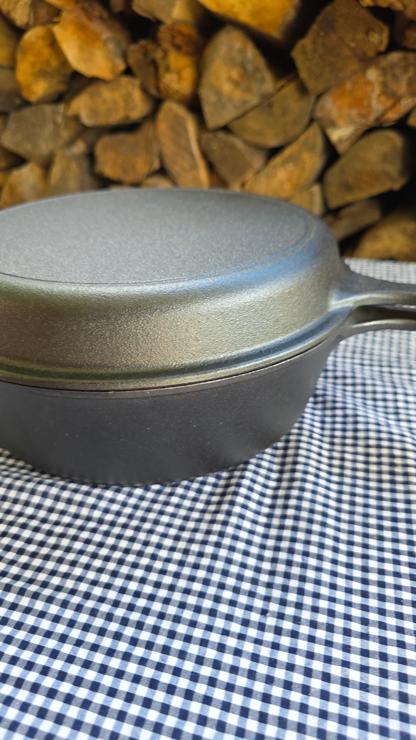 Cacerola Hierro Fundido con Tapa de Sarten