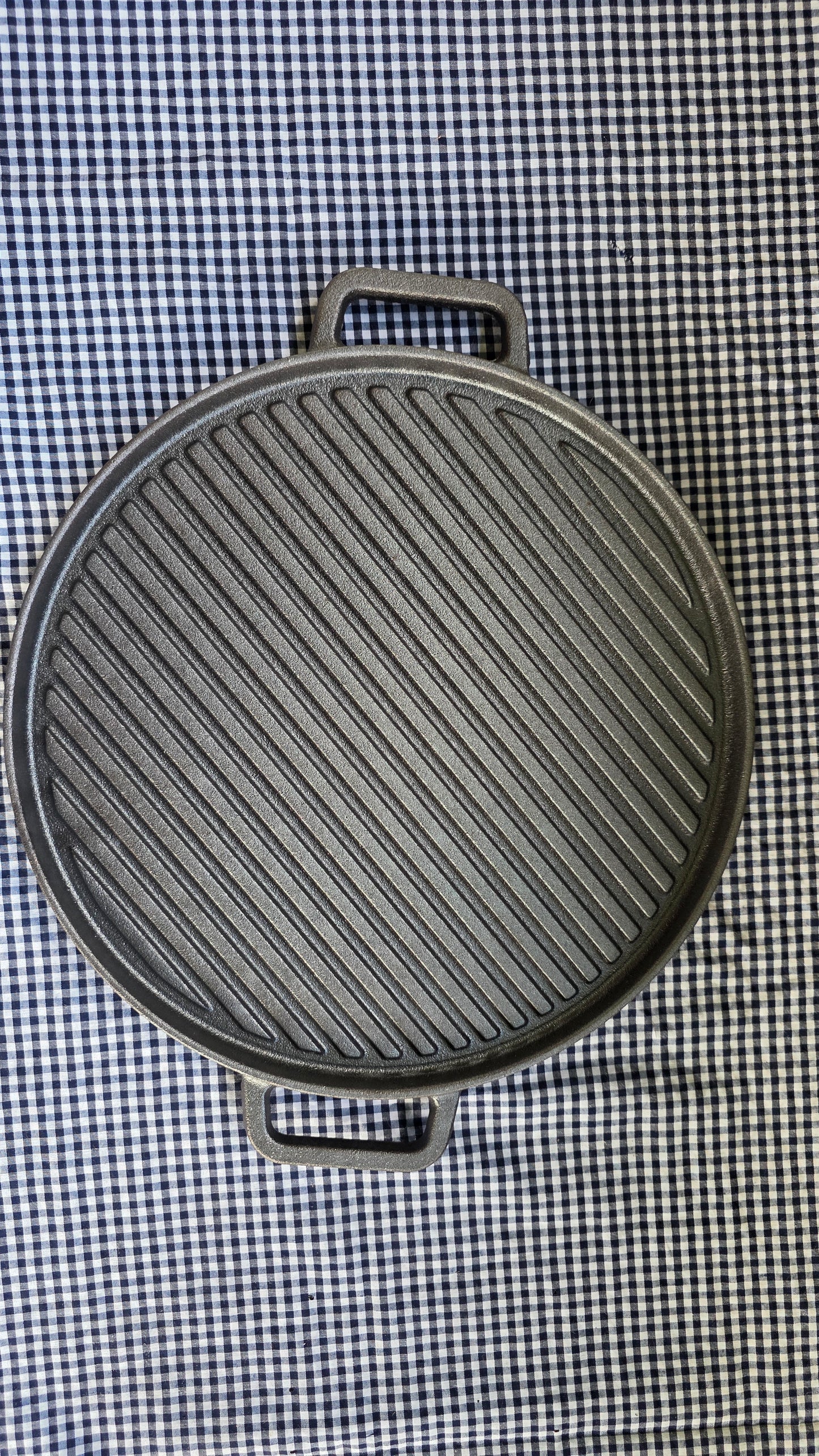Plancha Redonda con Grilla 30cm