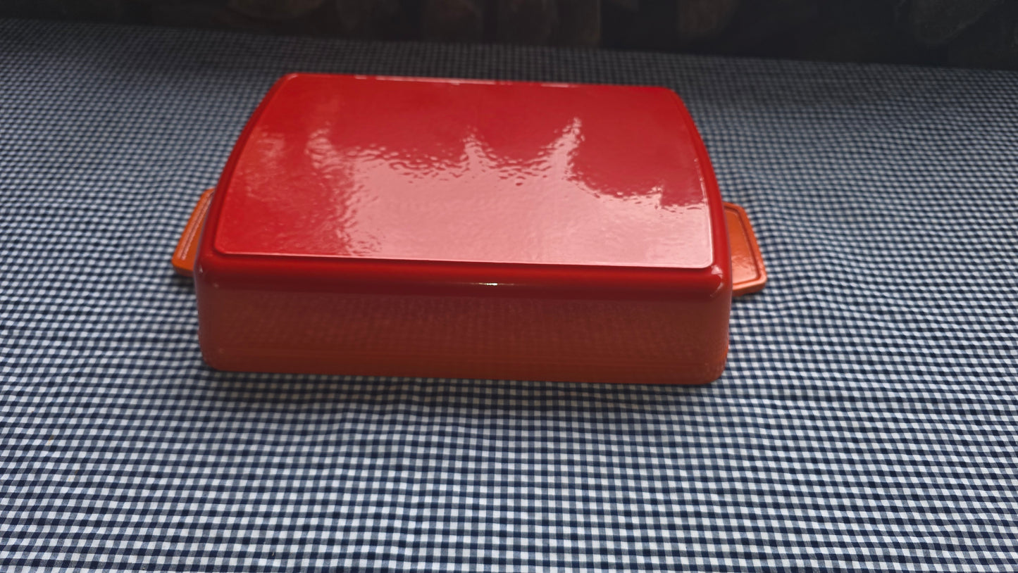 Fuente Rectangular Enlosada (rojo, naranja, blanco, gris)