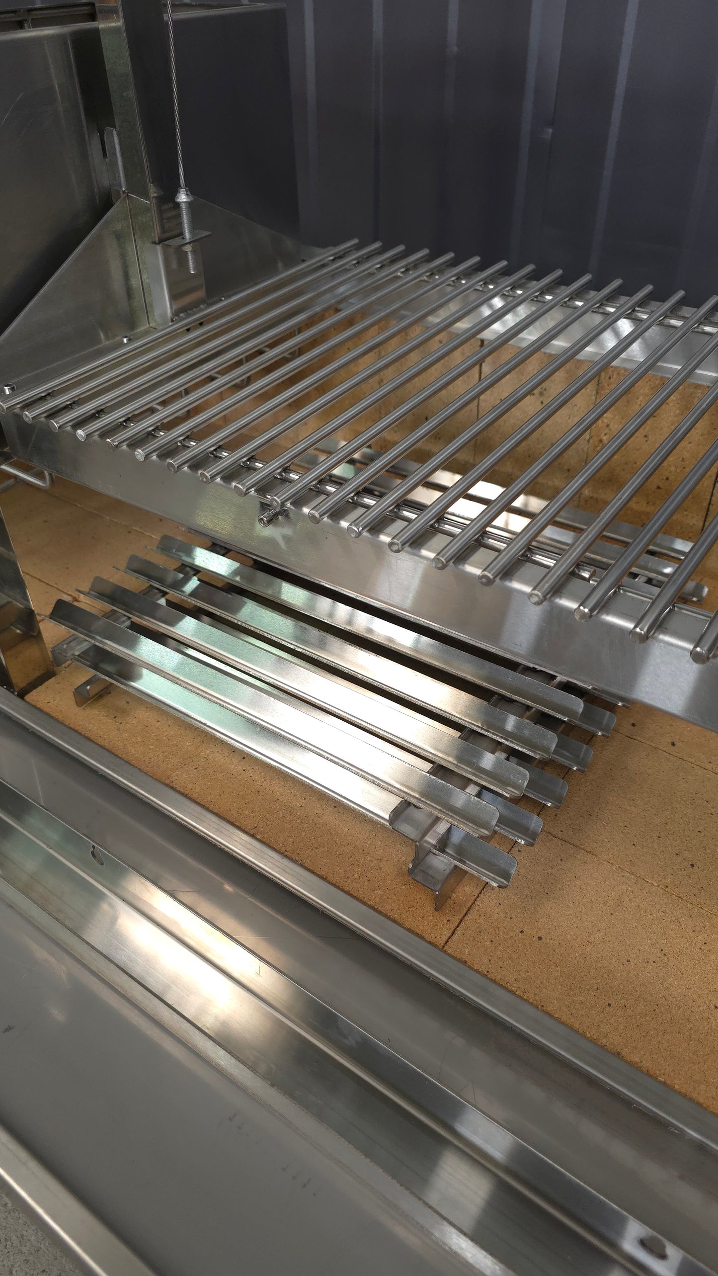 Parrilla con Sistema Elevación