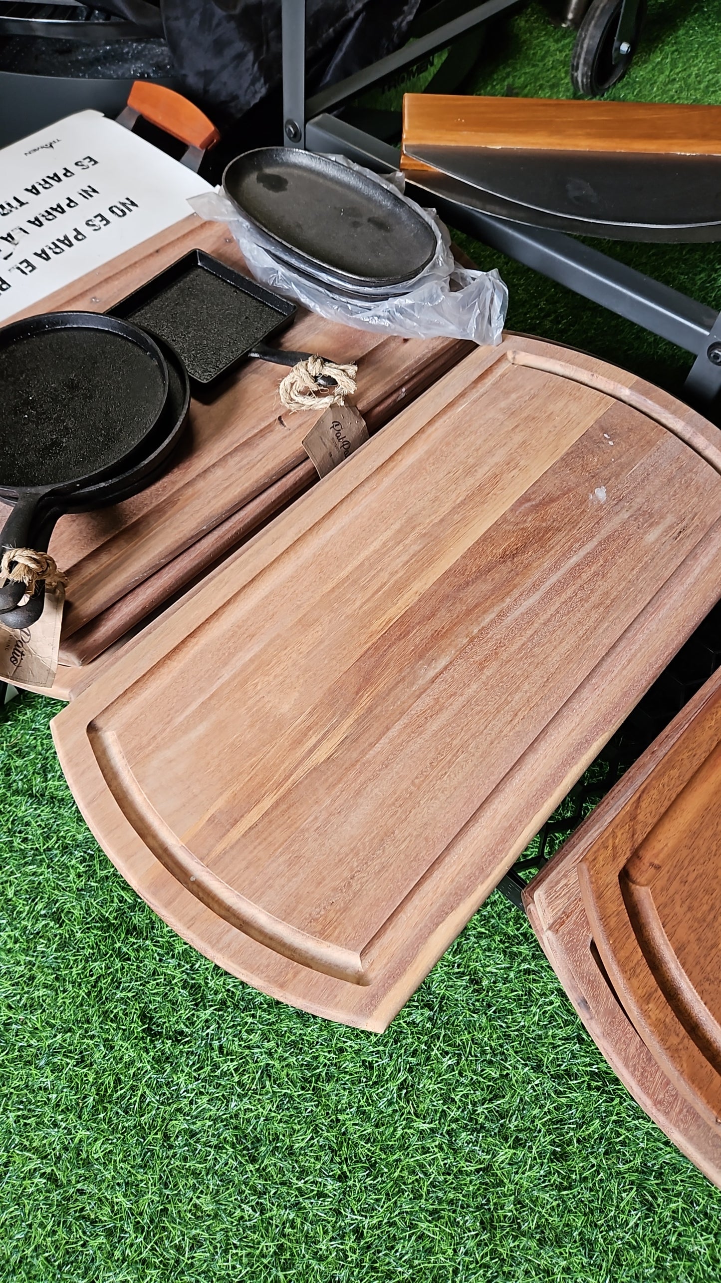 Tablas Parrillas de Almendro