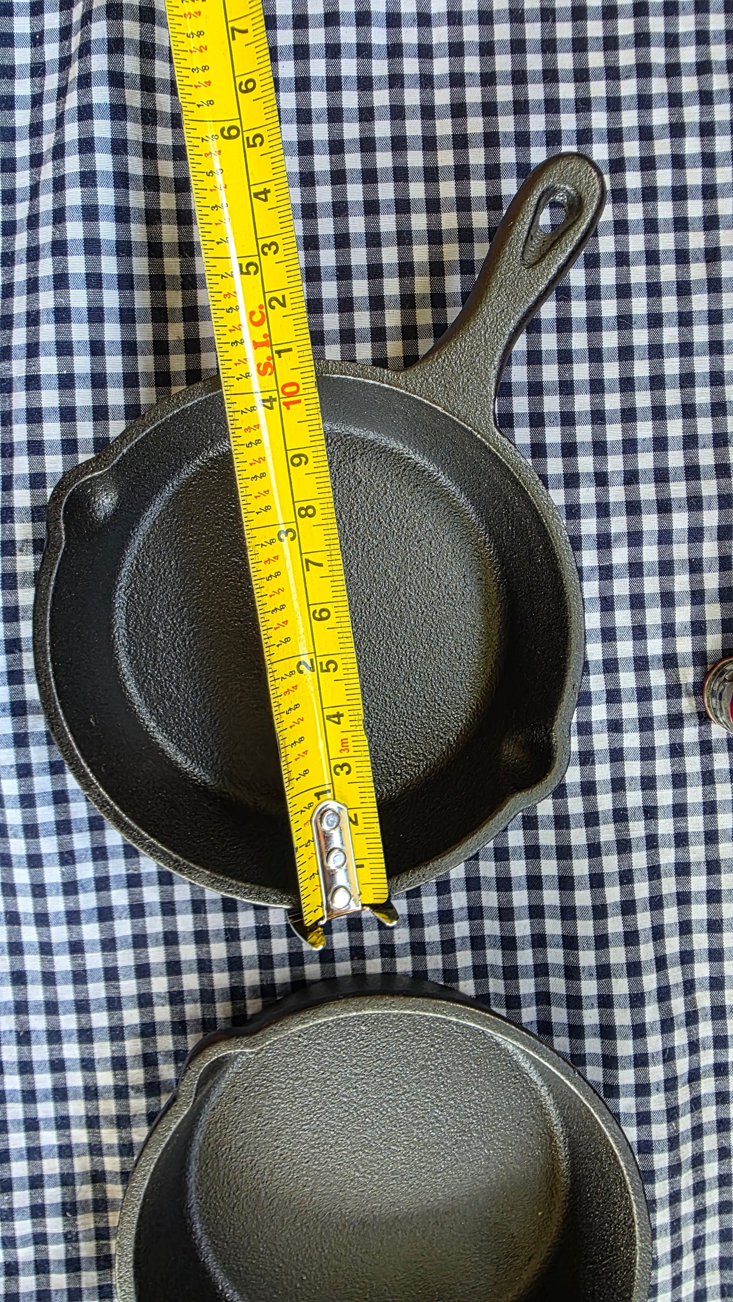 Sartén Mini de Hierro Fundido 10 cm — Precisión Gourmet en Formato Compacto