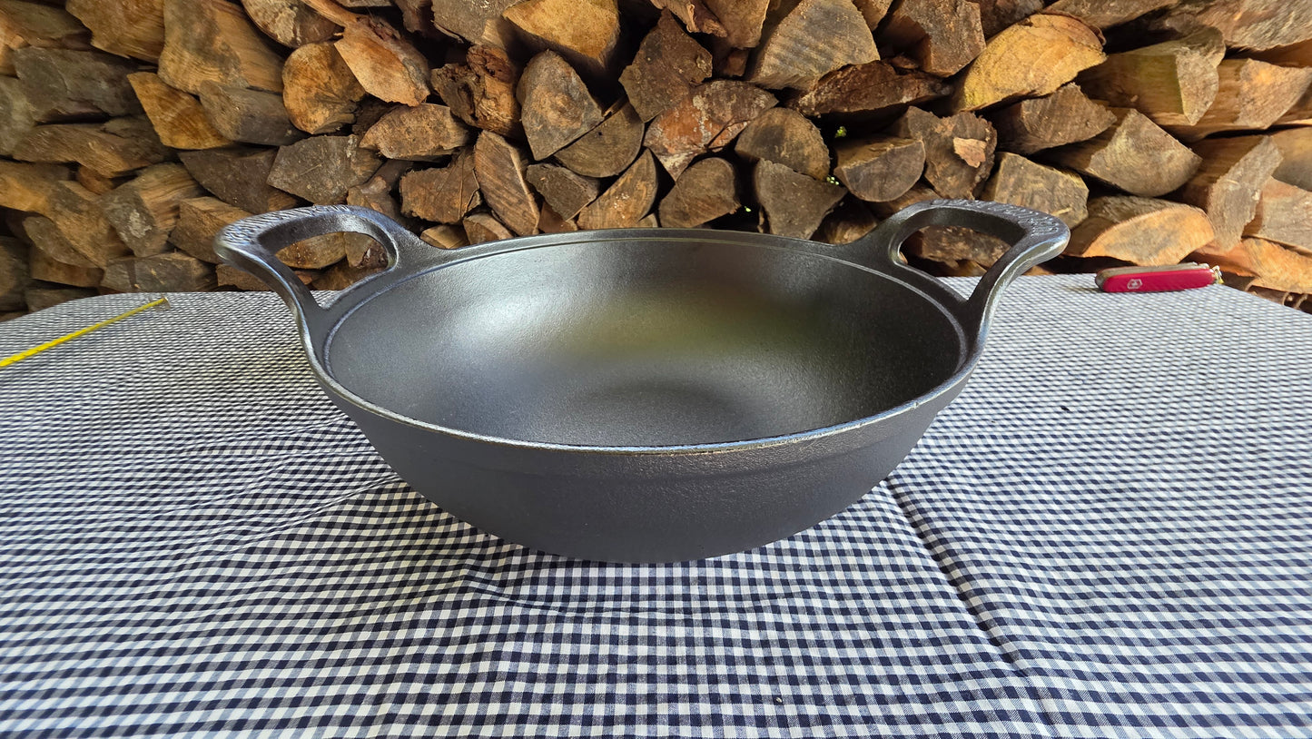 Cacerola de Hierro Fundido - Tipo Wok Profundo (30cm diametro)