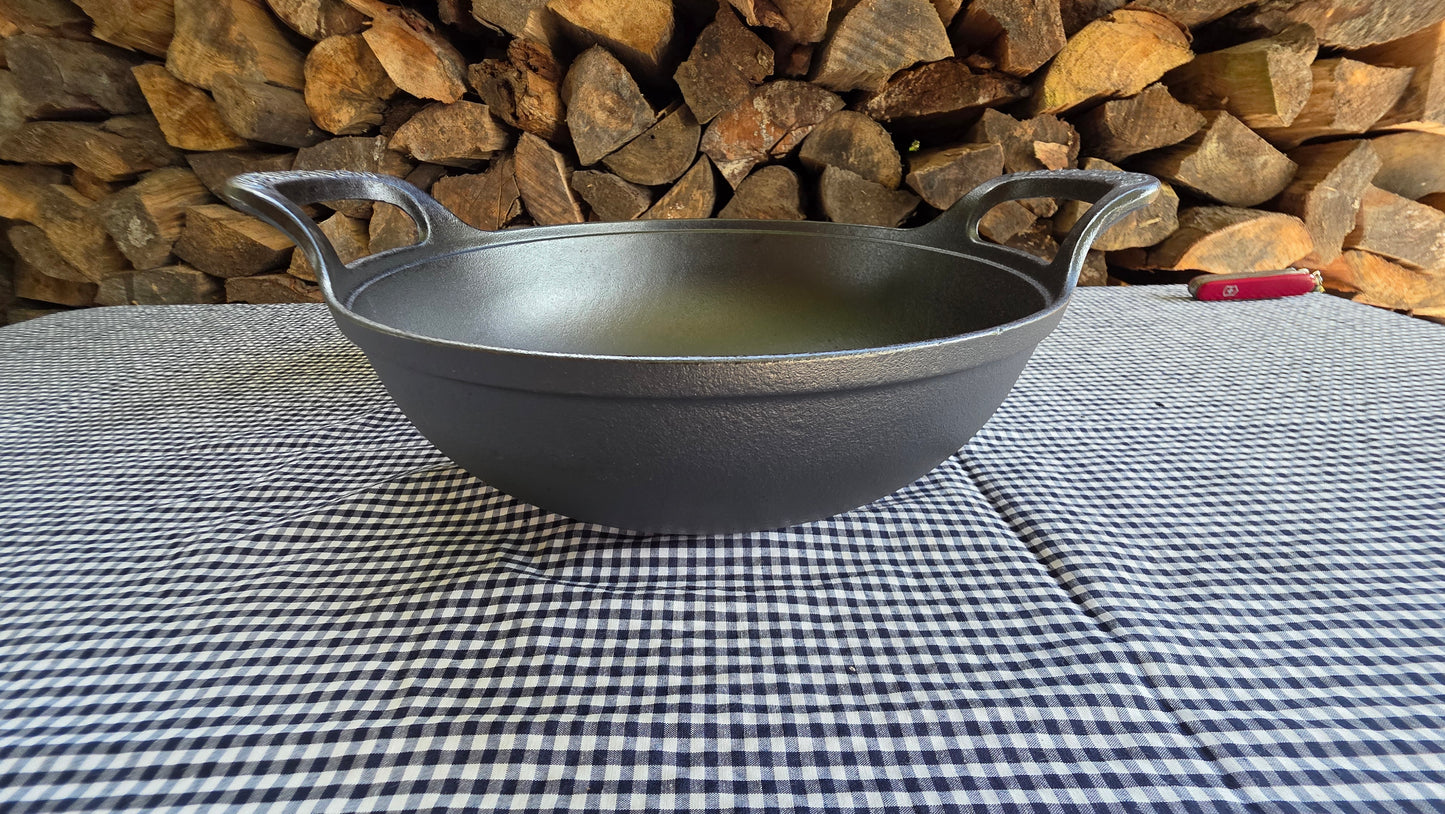 Cacerola de Hierro Fundido - Tipo Wok Profundo (30cm diametro)