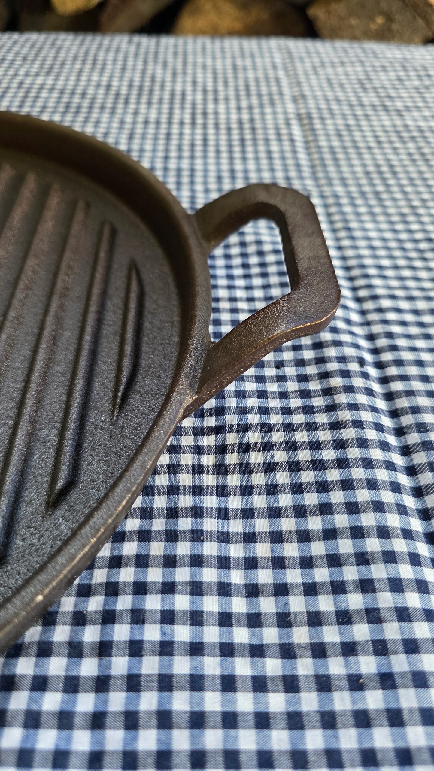 Sartén Grill de Hierro Fundido — Tipo Plancha con Grilla