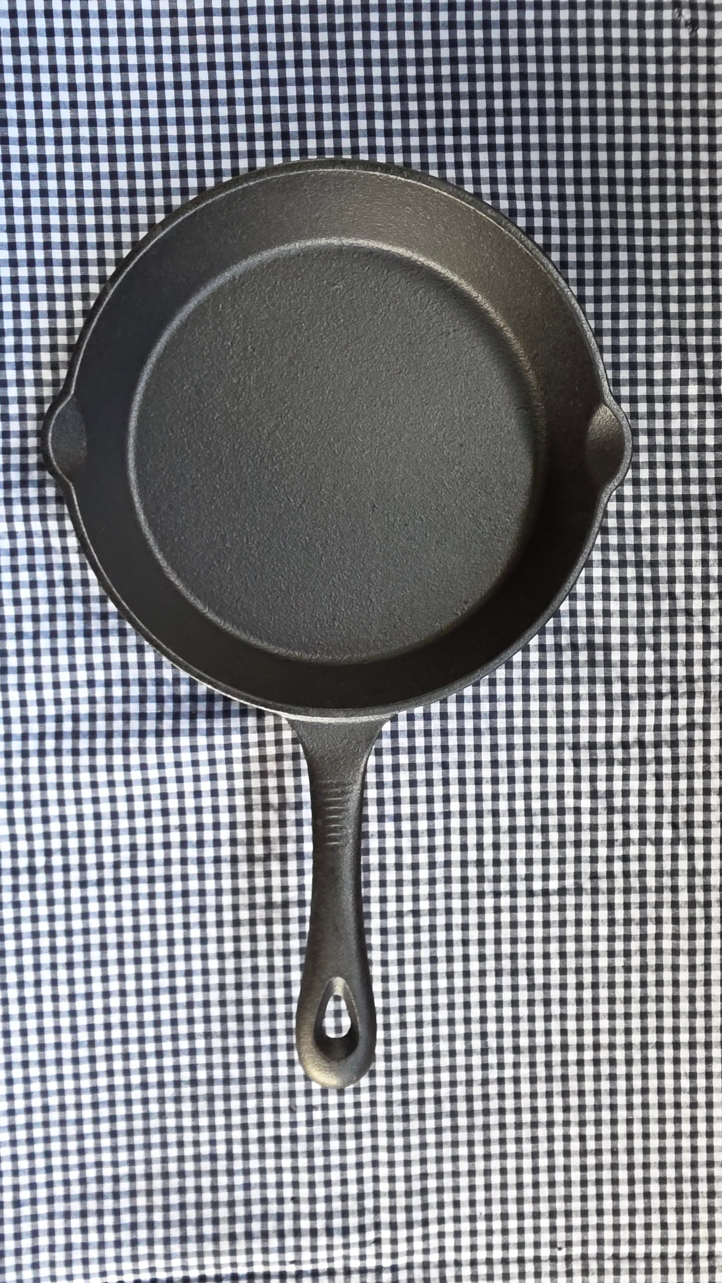 Sartén de Hierro Fundido 16 cm con Mango Antideslizante