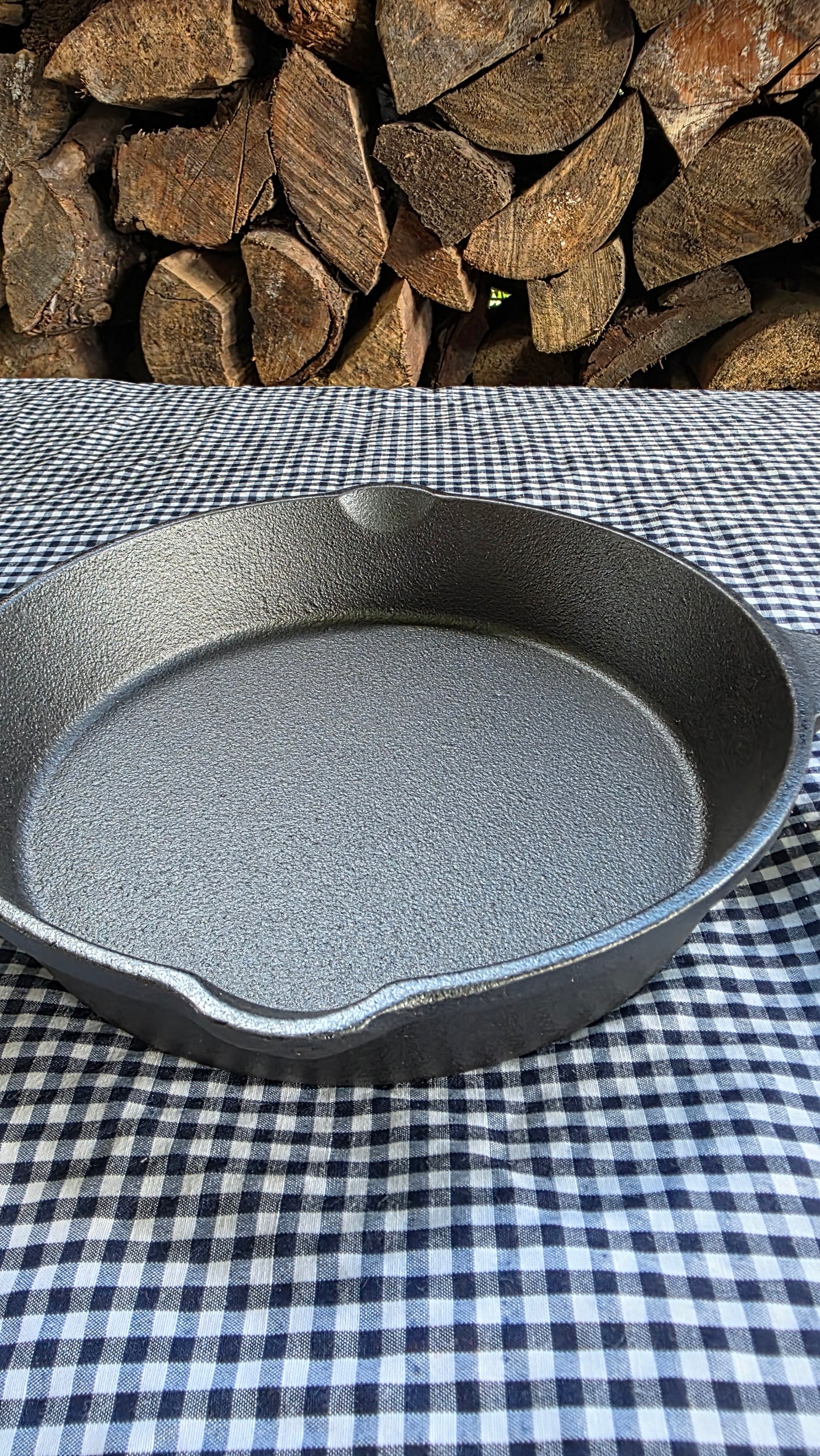 Sartén de Hierro Fundido 16 cm con Mango Antideslizante
