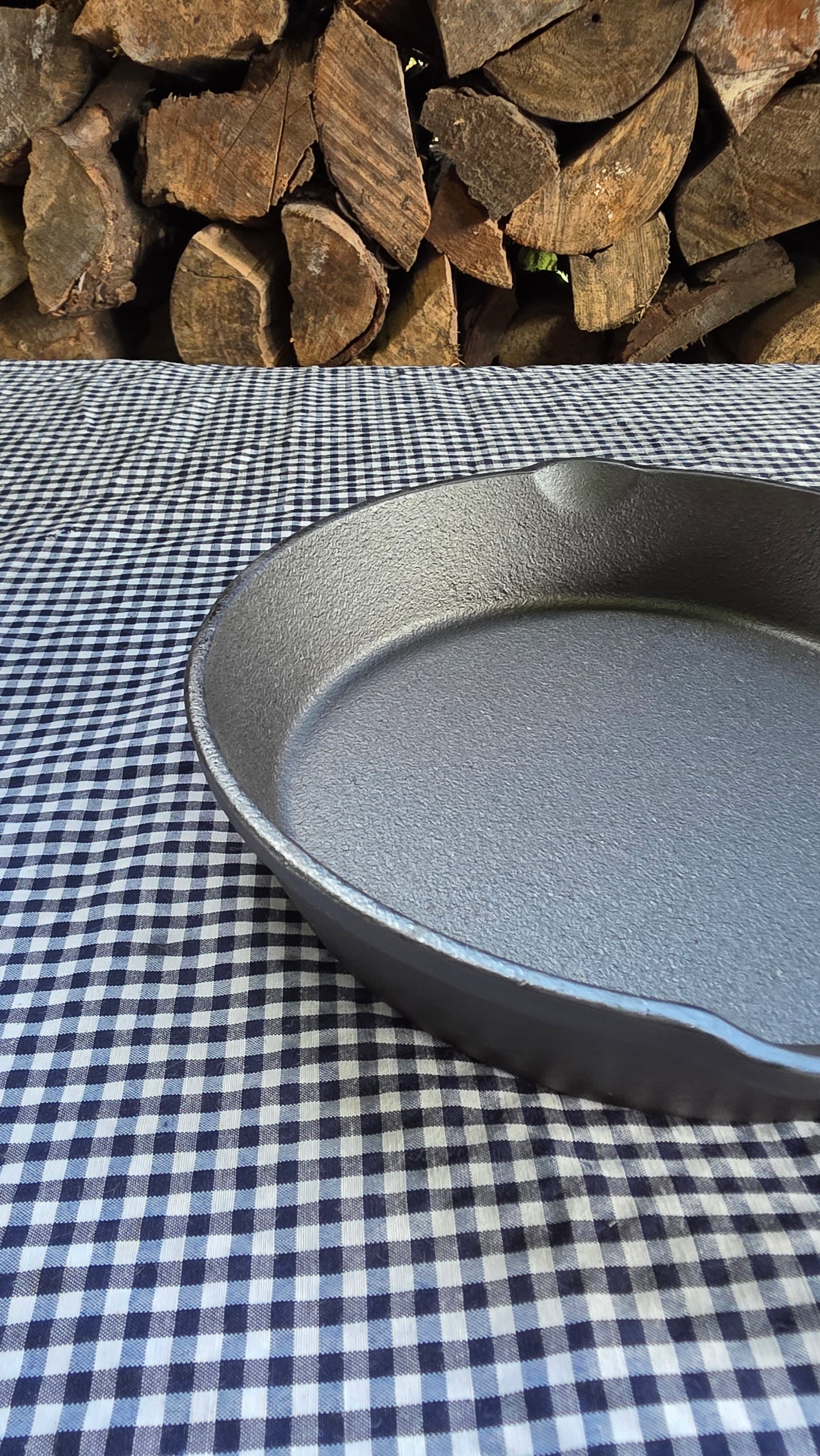 Sartén de Hierro Fundido 16 cm con Mango Antideslizante