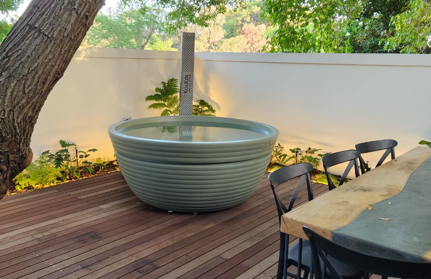 KolKol Luna Hot Tub