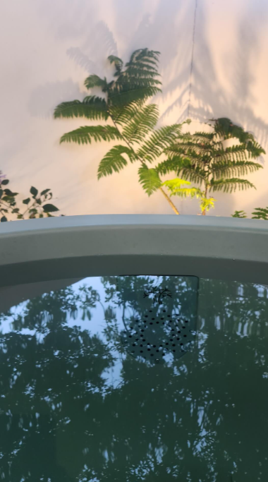 KolKol Luna Hot Tub